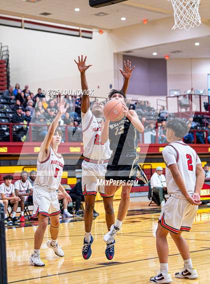 Thumbnail 1 in Mesa Vista @ Menaul (Braves Invite at Santa Fe Indian School) photogallery.