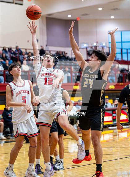 Thumbnail 2 in Mesa Vista @ Menaul (Braves Invite at Santa Fe Indian School) photogallery.