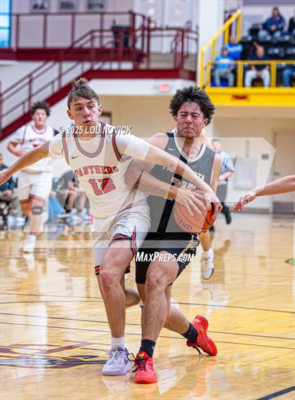 Thumbnail 3 in Mesa Vista @ Menaul (Braves Invite at Santa Fe Indian School) photogallery.