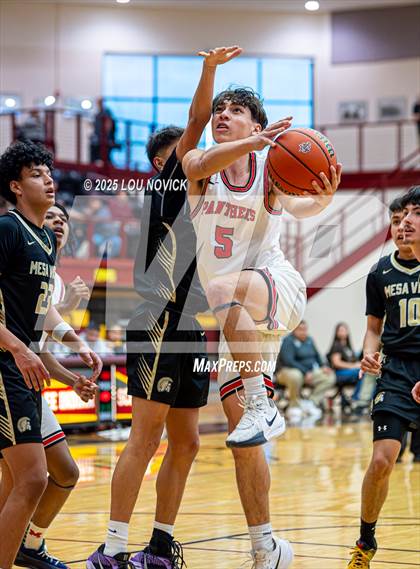 Thumbnail 3 in Mesa Vista @ Menaul (Braves Invite at Santa Fe Indian School) photogallery.