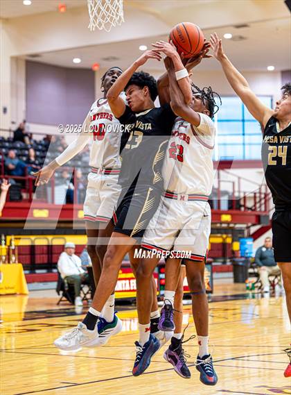 Thumbnail 1 in Mesa Vista @ Menaul (Braves Invite at Santa Fe Indian School) photogallery.