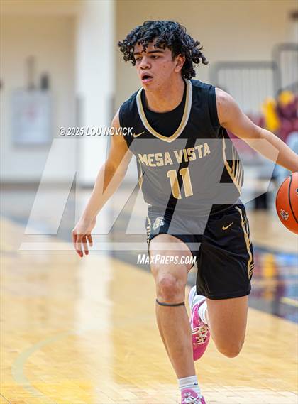 Thumbnail 1 in Mesa Vista @ Menaul (Braves Invite at Santa Fe Indian School) photogallery.