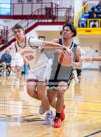 Photo from the gallery "Mesa Vista @ Menaul (Braves Invite at Santa Fe Indian School)"