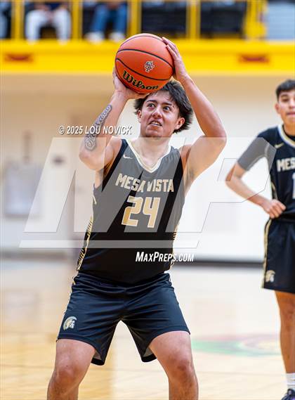 Thumbnail 3 in Mesa Vista @ Menaul (Braves Invite at Santa Fe Indian School) photogallery.
