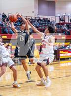 Photo from the gallery "Mesa Vista @ Menaul (Braves Invite at Santa Fe Indian School)"