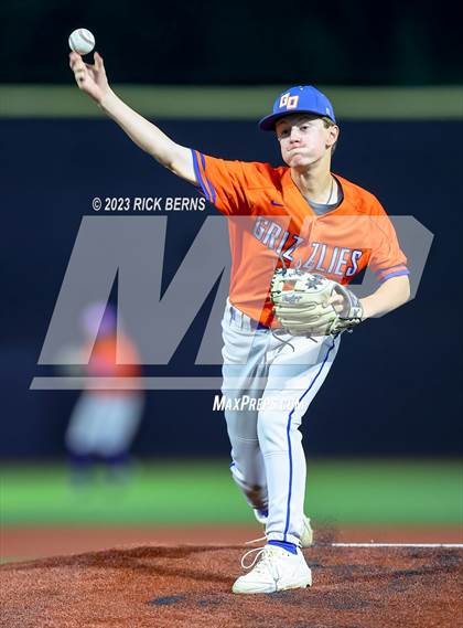 Thumbnail 3 in Grand Oaks vs Oak Ridge (2nd game double header) photogallery.