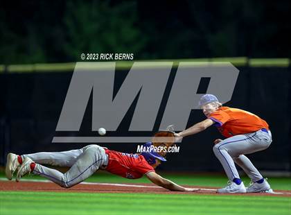 Thumbnail 2 in Grand Oaks vs Oak Ridge (2nd game double header) photogallery.