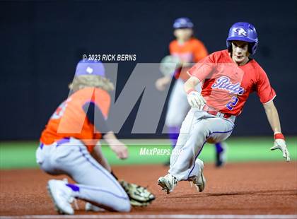 Thumbnail 1 in Grand Oaks vs Oak Ridge (2nd game double header) photogallery.