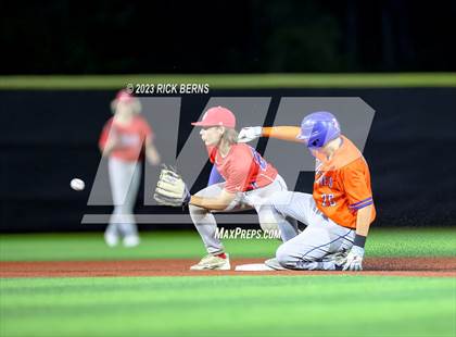 Thumbnail 1 in Grand Oaks vs Oak Ridge (2nd game double header) photogallery.