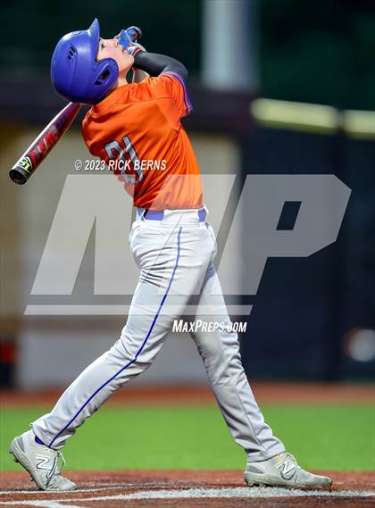 Thumbnail 2 in Grand Oaks vs Oak Ridge (2nd game double header) photogallery.