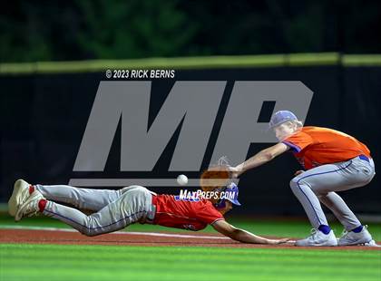 Thumbnail 3 in Grand Oaks vs Oak Ridge (2nd game double header) photogallery.