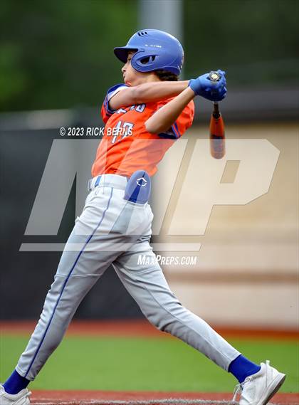 Thumbnail 1 in Grand Oaks vs Oak Ridge (2nd game double header) photogallery.