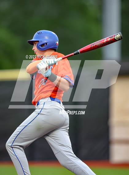 Thumbnail 2 in Grand Oaks vs Oak Ridge (2nd game double header) photogallery.