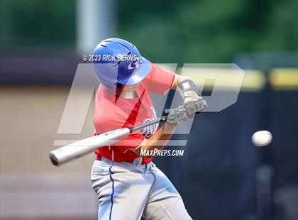 Thumbnail 3 in Grand Oaks vs Oak Ridge (2nd game double header) photogallery.