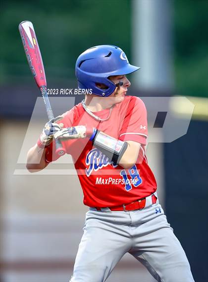 Thumbnail 1 in Grand Oaks vs Oak Ridge (2nd game double header) photogallery.