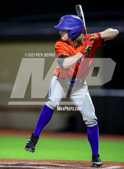 Thumbnail 2 in Grand Oaks vs Oak Ridge (2nd game double header) photogallery.