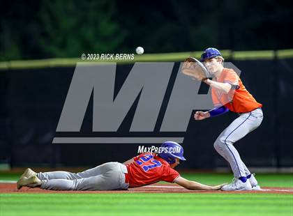 Thumbnail 3 in Grand Oaks vs Oak Ridge (2nd game double header) photogallery.
