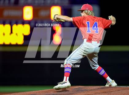 Thumbnail 2 in Grand Oaks vs Oak Ridge (2nd game double header) photogallery.