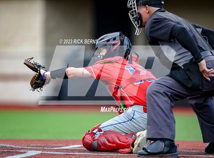 Thumbnail 3 in Grand Oaks vs Oak Ridge (2nd game double header) photogallery.