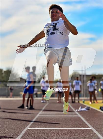 Thumbnail 2 in Chandler @ Hamilton (Boys) photogallery.