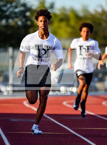 Thumbnail 2 in Chandler @ Hamilton (Boys) photogallery.