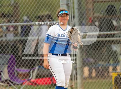 Thumbnail 2 in Marian vs. Beatrice photogallery.