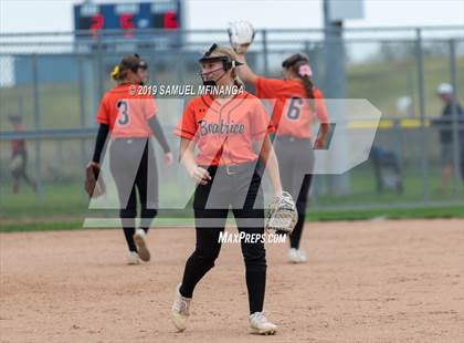 Thumbnail 3 in Marian vs. Beatrice photogallery.