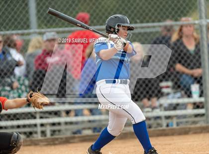Thumbnail 1 in Marian vs. Beatrice photogallery.
