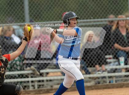 Thumbnail 2 in Marian vs. Beatrice photogallery.