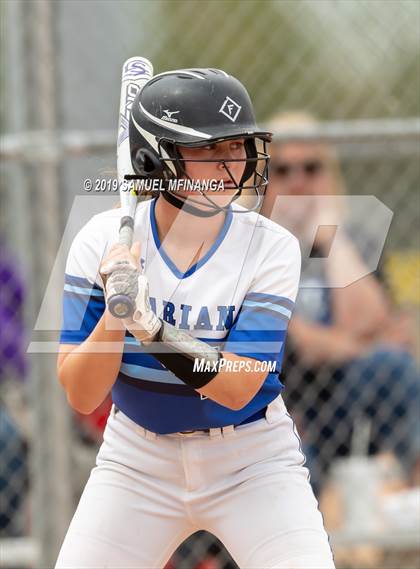 Thumbnail 1 in Marian vs. Beatrice photogallery.