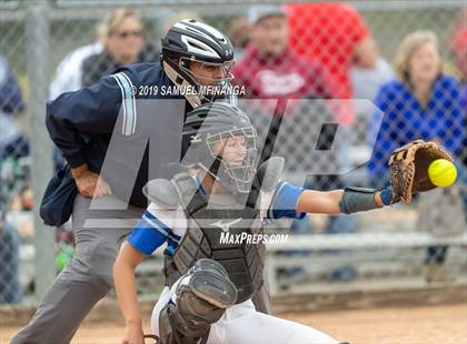 Thumbnail 2 in Marian vs. Beatrice photogallery.