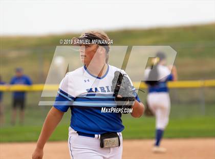 Thumbnail 1 in Marian vs. Beatrice photogallery.