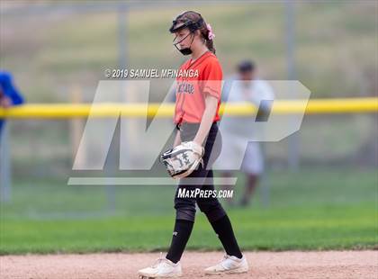 Thumbnail 3 in Marian vs. Beatrice photogallery.