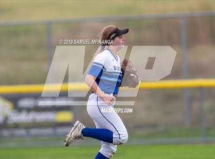 Thumbnail 3 in Marian vs. Beatrice photogallery.