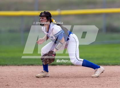 Thumbnail 2 in Marian vs. Beatrice photogallery.