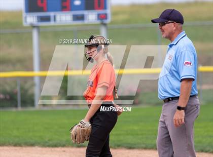 Thumbnail 3 in Marian vs. Beatrice photogallery.