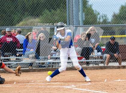 Thumbnail 2 in Marian vs. Beatrice photogallery.