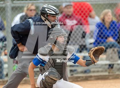 Thumbnail 1 in Marian vs. Beatrice photogallery.