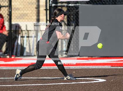 Thumbnail 3 in Webster Thomas @ Penfield (NYSPHSAA Class AA Semi-Finals) photogallery.