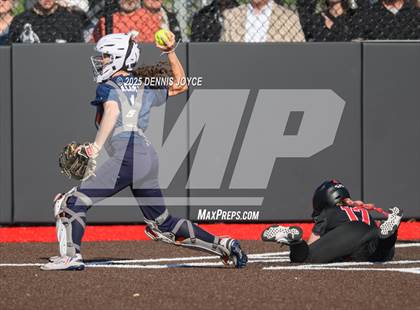 Thumbnail 2 in Webster Thomas @ Penfield (NYSPHSAA Class AA Semi-Finals) photogallery.