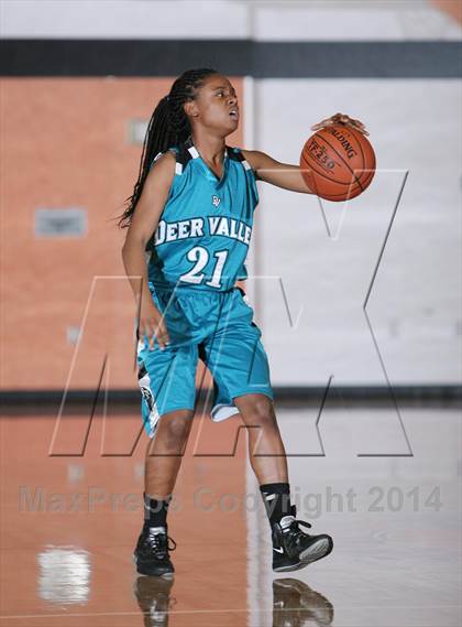 Thumbnail 1 in Oakland Tech vs. Deer Valley (MLK-Shootout) photogallery.