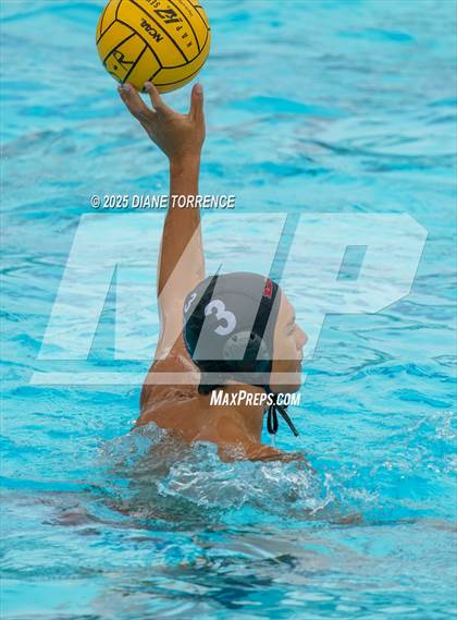 Thumbnail 1 in Redwood vs Crean Lutheran (S & R Sport Tournament) photogallery.