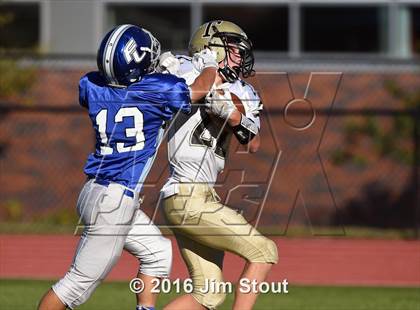Thumbnail 1 in Trumbull @ Ludlowe photogallery.