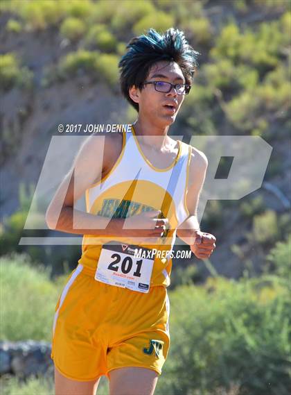 Thumbnail 2 in Del Valdez Invitational photogallery.