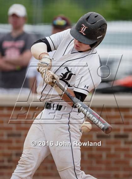 Thumbnail 3 in Mundelein vs. Libertyville (IHSA 4A Regional Final) photogallery.