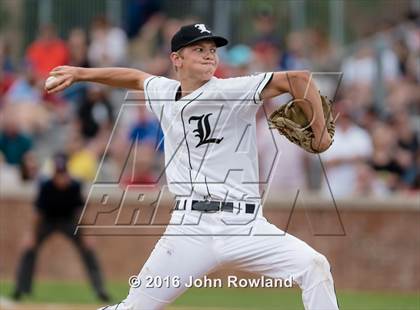 Thumbnail 3 in Mundelein vs. Libertyville (IHSA 4A Regional Final) photogallery.