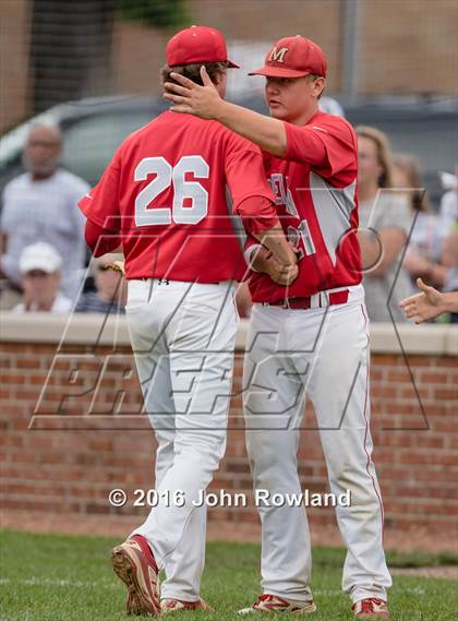 Thumbnail 3 in Mundelein vs. Libertyville (IHSA 4A Regional Final) photogallery.