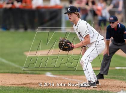 Thumbnail 1 in Mundelein vs. Libertyville (IHSA 4A Regional Final) photogallery.