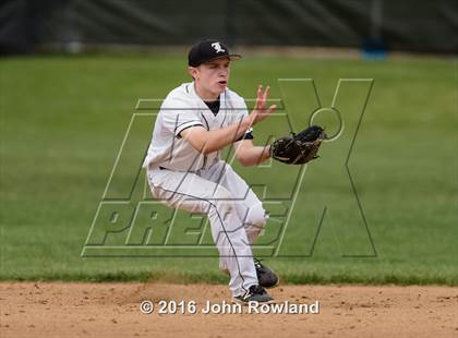 Thumbnail 2 in Mundelein vs. Libertyville (IHSA 4A Regional Final) photogallery.