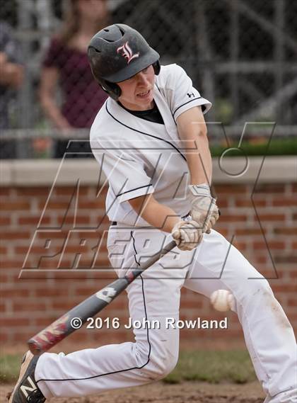 Thumbnail 1 in Mundelein vs. Libertyville (IHSA 4A Regional Final) photogallery.